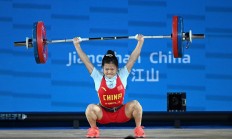 开云体育:举重亚锦赛：赵金红包揽女子45公斤级三项冠军 打破抓举世界纪录
